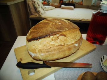 „Tanyasi – tál”