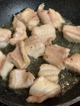 Harcsapaprikás - Elkészítése