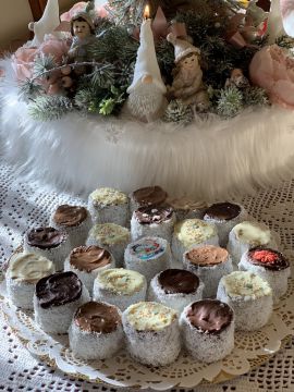 Desszert: Kozák sapka (hólabda)