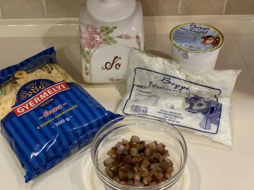 Túrós csusza - Hozzávalók