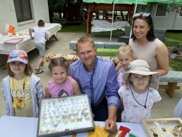 Szőnyis kisdiákok vidáman tanulhattak a Gyömrei tanyán