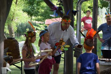 Családi indián tábor Sipos Gazdával