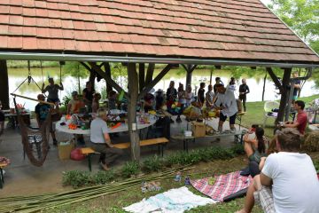 Családi indián tábor Sipos Gazdával