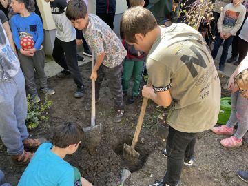 HISZÖK Nap- Óvd a teremtett világot!