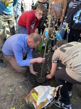 HISZÖK Nap- Óvd a teremtett világot!