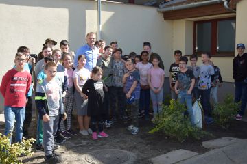 HISZÖK Nap- Óvd a teremtett világot!