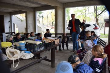 Tudásszomjjal és nyitottsággal, a mártélyi Tisza – holtág mellett