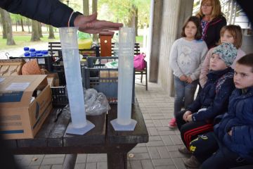 Tudásszomjjal és nyitottsággal, a mártélyi Tisza – holtág mellett