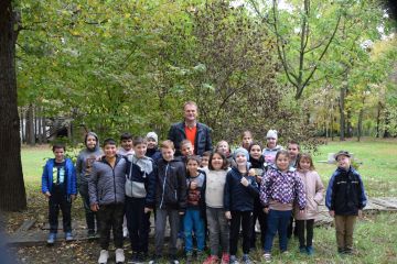 Tudásszomjjal és nyitottsággal, a mártélyi Tisza – holtág mellett